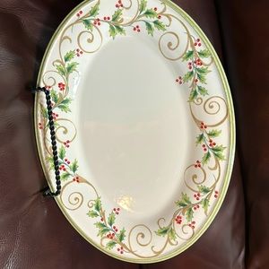 Lenox HOLLY FILIGREE Oval Platter 14"